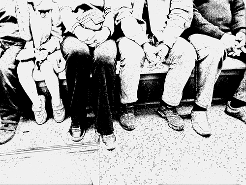 This image has an empty alt attribute; its file name is st-petersburg-subway.jpg